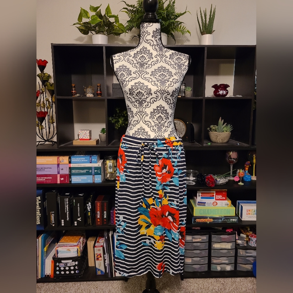 Tickled Teal 1X Jordan Floral Weekend Skirt